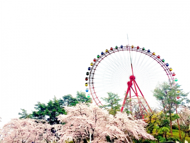 昭和レトロな街並みが広がる西武園ゆうえんちの商店街風景（写真映えする穴場テーマパーク）